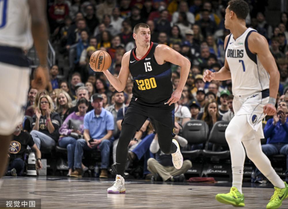 的举动展现 的举动展现